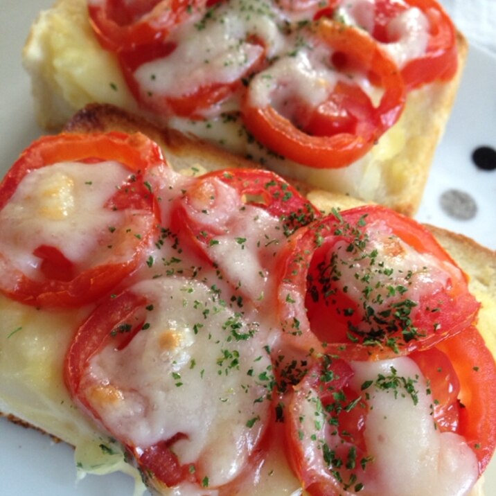 厚切りパンのトマトポテトピザ レシピ 作り方 By ミタ フーコ 楽天レシピ